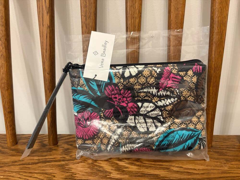 Vera Bradley Escapade Wristlet Canyon Road